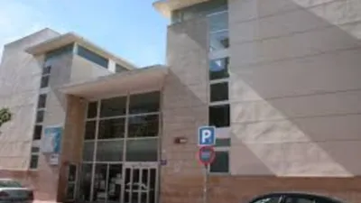 Piso en venta en Calle Maestro Atanasio Garcia Zapater, 1, Benetússer de 189.900 €