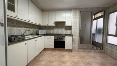 Piso en venta en Calle Maestro Atanasio Garcia Zapater, 1, Benetússer de 189.900 €
