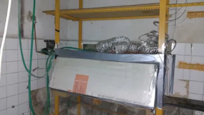 Local comercial en venta en Iztieta Pasealekua, 5, Iztieta-Ondartxo-Olibet-Etxeberrieta (Errenteria) de 55.000 €