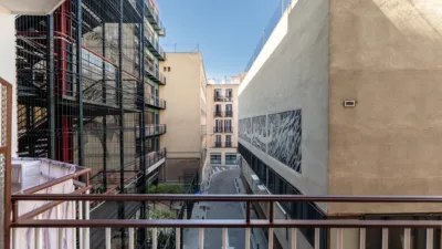 Apartment on Calle de Viriato photo 4