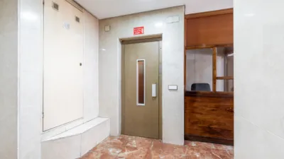 Apartment on Calle de Viriato photo 32