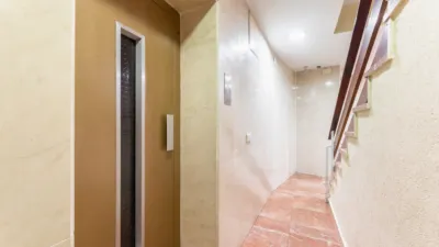 Apartment on Calle de Viriato photo 33