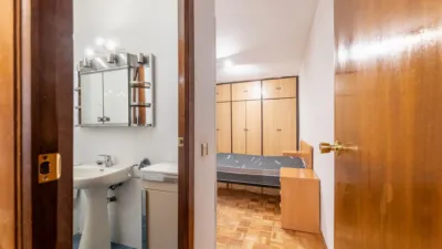 Apartment on Calle de Viriato photo 23