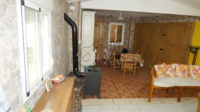 Casa adosada en venta en Calle de San Roque, cerca de Calle de Álvarez de Toledo, Coreses de 110.000 €