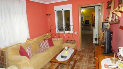 Casa adosada en venta en Calle de San Roque, cerca de Calle de Álvarez de Toledo, Coreses de 110.000 €