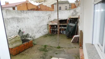 Casa adosada en venta en Calle de San Roque, cerca de Calle de Álvarez de Toledo, Coreses de 110.000 €