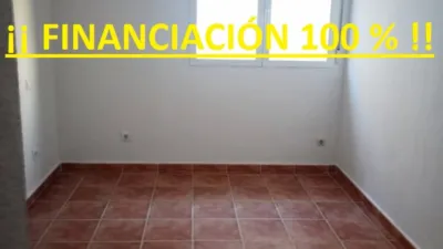 Chalet adosado en venta en Calle de Picos, Recas de 135.000 €