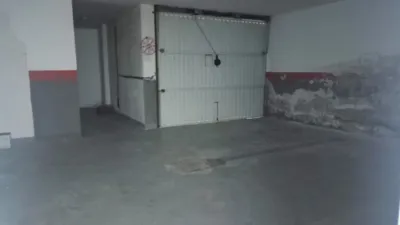 Chalet adosado en venta en Calle de Picos, Recas de 135.000 €