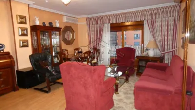 Piso en venta en San Isidro, Estación, San Isidro, Estación (Distrito Centro. Alcalá de Henares) de 395.000 €