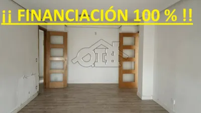 Piso en venta en Travesía de Felipe de Diego, Palomeras Sureste (Distrito Puente de Vallecas. Madrid Capital) de 239.000 €