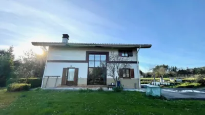 Semi-detached house in Urduliz photo 4