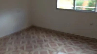Flat on Calle Tajuña photo 3