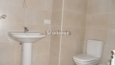 Casa adosada en venta en Calle de la Niabina, Navarrete de 368.000 €