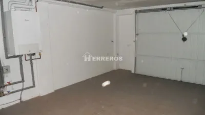 Casa adosada en venta en Calle de la Niabina, Navarrete de 368.000 €