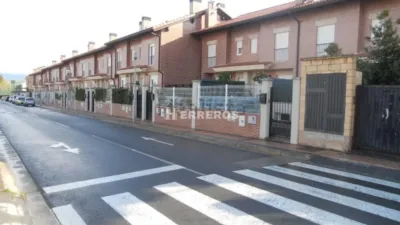 Casa adosada en venta en Calle de la Niabina, Navarrete de 368.000 €