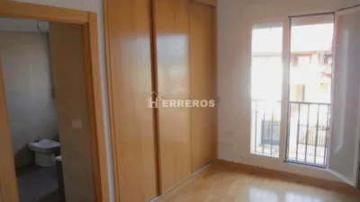 Casa adosada en venta en Calle de la Niabina, Navarrete de 368.000 €