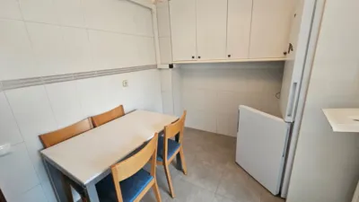 Piso en venta en Avenida de la Paz, cerca de Calle de la Duquesa de la Victoria, Residencia (Logroño) de 199.000 €