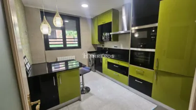 Apartamento en venta en Avenida Manuel de Falla, San Adrián-La Cava-El Arco (Logroño) de 181.000 €