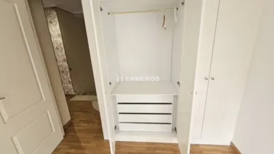 Apartamento en venta en Avenida Manuel de Falla, San Adrián-La Cava-El Arco (Logroño) de 181.000 €