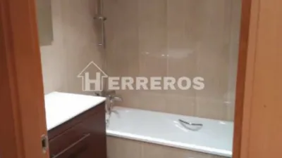 Casa en venta en Calle de Leza, Navarrete de 450.000 €