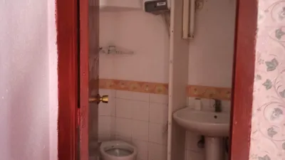 Local comercial en venta en Avenida de Pérez Galdós, cerca de Calle del Rey Pastor, Centro (Logroño) de 99.000 €