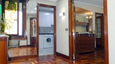 Apartment on Calle Torre Gorostitzaga photo 2