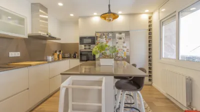 Piso en venta en Carrer de Gósol, Les Tres Torres (Distrito Sarrià-Sant Gervasi. Barcelona Capital) de 795.000 €