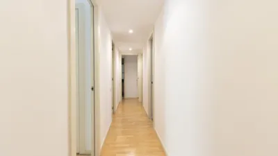 Flat on Carrer de Can Ràbia photo 15