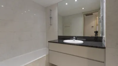 Flat on Carrer de Can Ràbia photo 29