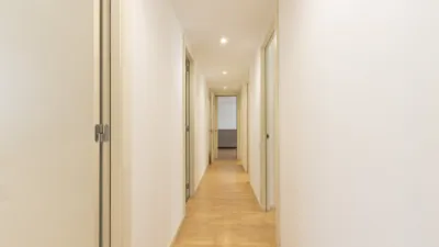 Flat on Carrer de Can Ràbia photo 40