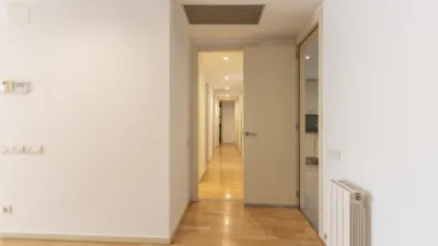 Flat on Carrer de Can Ràbia photo 10