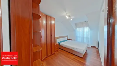 Duplex on Juan José Ruano Street, 1 photo 45