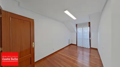Duplex on Juan José Ruano Street, 1 photo 58