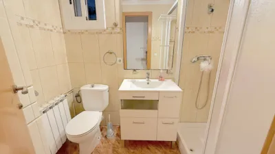 Piso en venta en Progrés-25 de Setembre, Progrés-25 de Setembre (Rubí) de 220.000 €