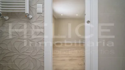 Ático en venta en Carrer de la Florista, 39, cerca de Carrer de les Alqueríes de Bellver, Benicalap (Distrito Benicalap. València Capital) de 405.000 €