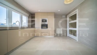Ático en venta en Carrer de la Florista, 39, cerca de Carrer de les Alqueríes de Bellver, Benicalap (Distrito Benicalap. València Capital) de 405.000 €