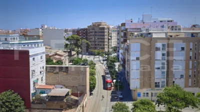 Ático en venta en Carrer de la Florista, 39, cerca de Carrer de les Alqueríes de Bellver, Benicalap (Distrito Benicalap. València Capital) de 405.000 €