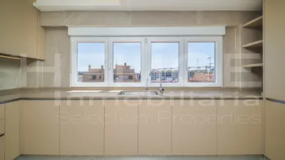Ático en venta en Carrer de la Florista, 39, cerca de Carrer de les Alqueríes de Bellver, Benicalap (Distrito Benicalap. València Capital) de 405.000 €