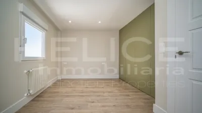 Ático en venta en Carrer de la Florista, 39, cerca de Carrer de les Alqueríes de Bellver, Benicalap (Distrito Benicalap. València Capital) de 405.000 €