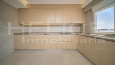 Ático en venta en Carrer de la Florista, 39, cerca de Carrer de les Alqueríes de Bellver, Benicalap (Distrito Benicalap. València Capital) de 405.000 €