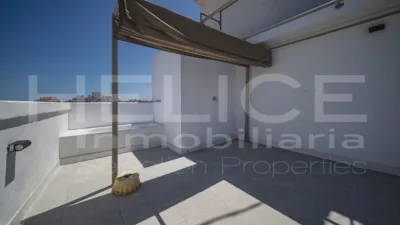 Ático en venta en Carrer de la Florista, 39, cerca de Carrer de les Alqueríes de Bellver, Benicalap (Distrito Benicalap. València Capital) de 405.000 €