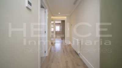 Ático en venta en Carrer de la Florista, 39, cerca de Carrer de les Alqueríes de Bellver, Benicalap (Distrito Benicalap. València Capital) de 405.000 €