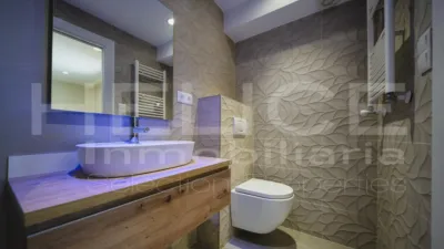 Ático en venta en Carrer de la Florista, 39, cerca de Carrer de les Alqueríes de Bellver, Benicalap (Distrito Benicalap. València Capital) de 405.000 €