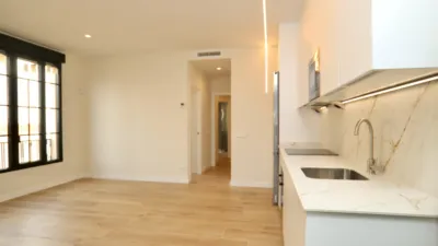 Piso en alquiler en Calle de la Concepción Jerónima - Imagen 2