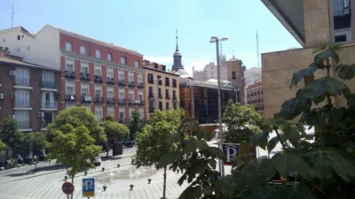 Piso en alquiler en Calle de Silva - Imagen 2