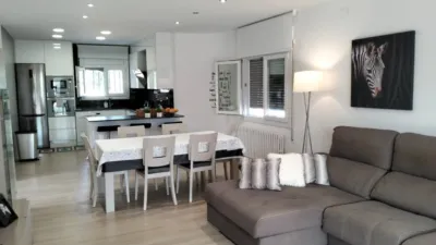 Casa en venta en Avinguda de la Llibertat, Nucli Urbà (Mont-roig del Camp) de 385.000 €