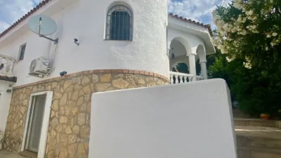 Chalet en venta en Carrer dels Pensaments, Platja de Mont-roig (Mont-roig del Camp) de 280.000 €