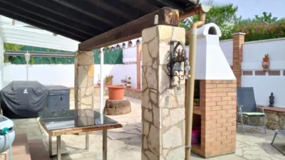 Chalet en venta en Carrer dels Pensaments, Platja de Mont-roig (Mont-roig del Camp) de 280.000 €