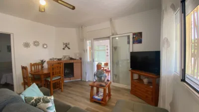 Chalet en venta en Carrer dels Xops, Platja de Mont-roig (Mont-roig del Camp) de 389.000 €