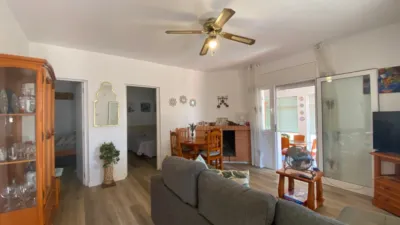 Chalet en venta en Carrer dels Xops, Platja de Mont-roig (Mont-roig del Camp) de 389.000 €